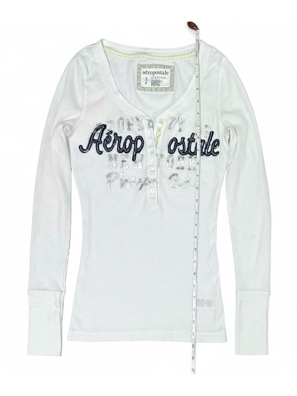 Y2K 2000s Aeropostale White Waffle Knit Long Sleeve Henley Top - Picture 4 of 6
